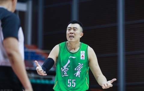 拜仁慕尼黑迎CBA常规赛关键赛；今夜迎来里程碑；话题不断；球探报告显示潜力的简单介绍-开云体育网址